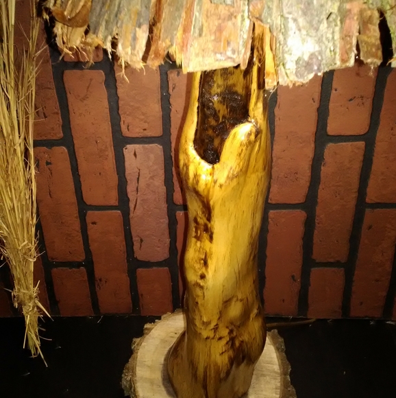 Lamp - Picture 4 of 4